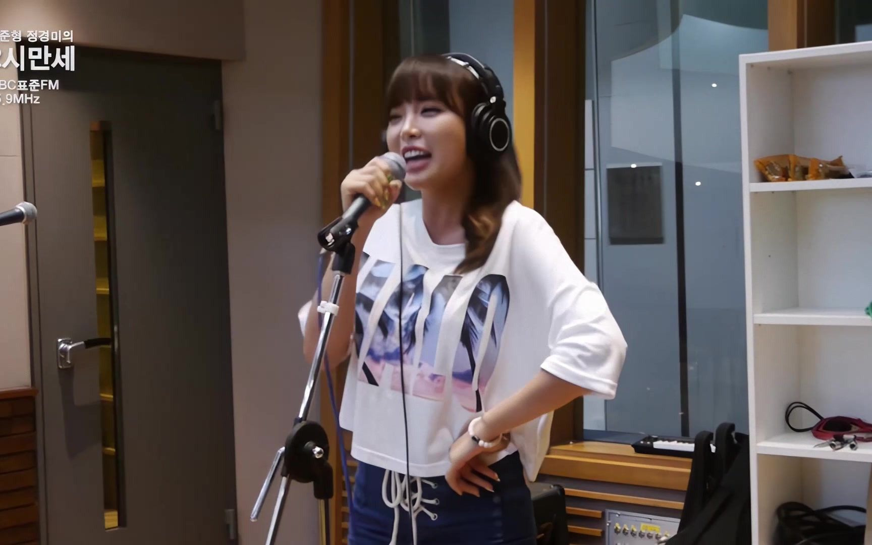 洪真英hong jin-young - love battery爱情电池, 字幕 1920x1080_哔哩
