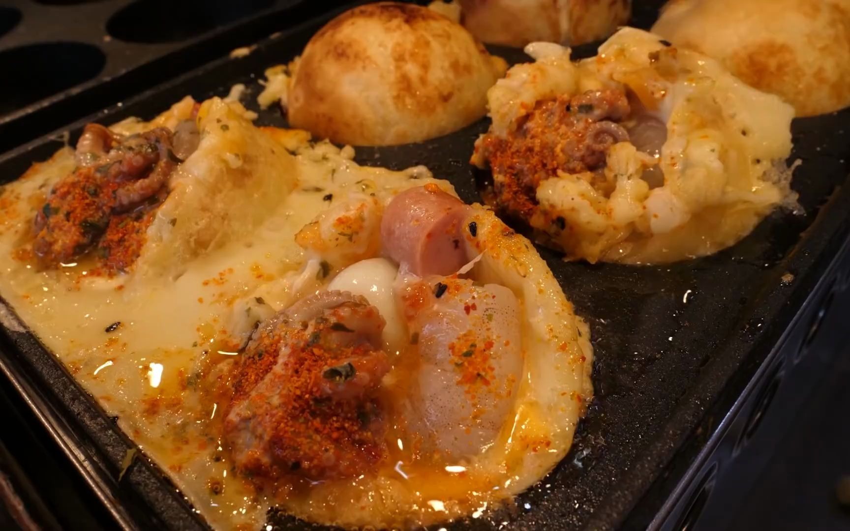 令人惊叹的巨型奶酪章鱼烧-韩国街边小吃_哔哩哔哩_bilibili