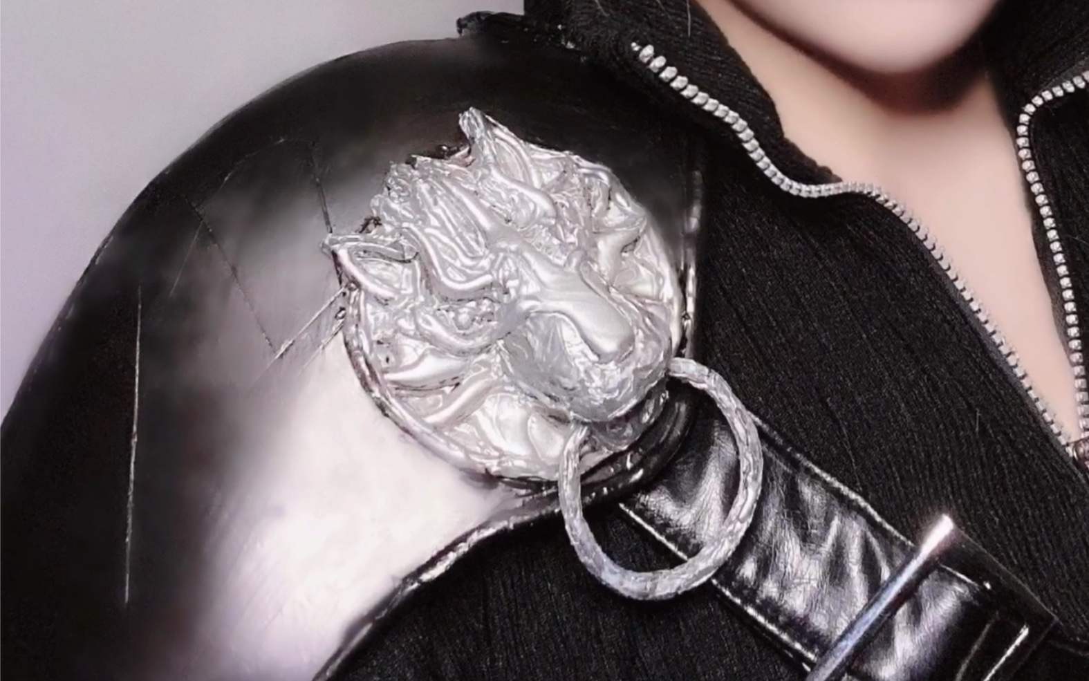 【cos道具】最终幻想7圣子降临克劳德云狼肩甲