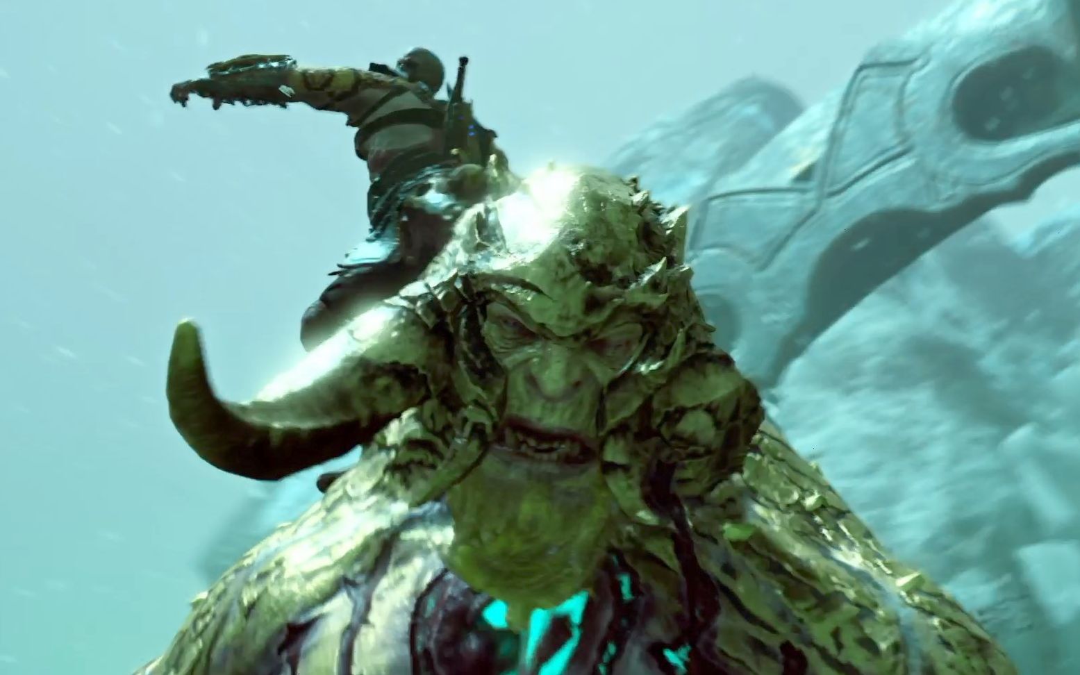 战神4挑战金色巨人