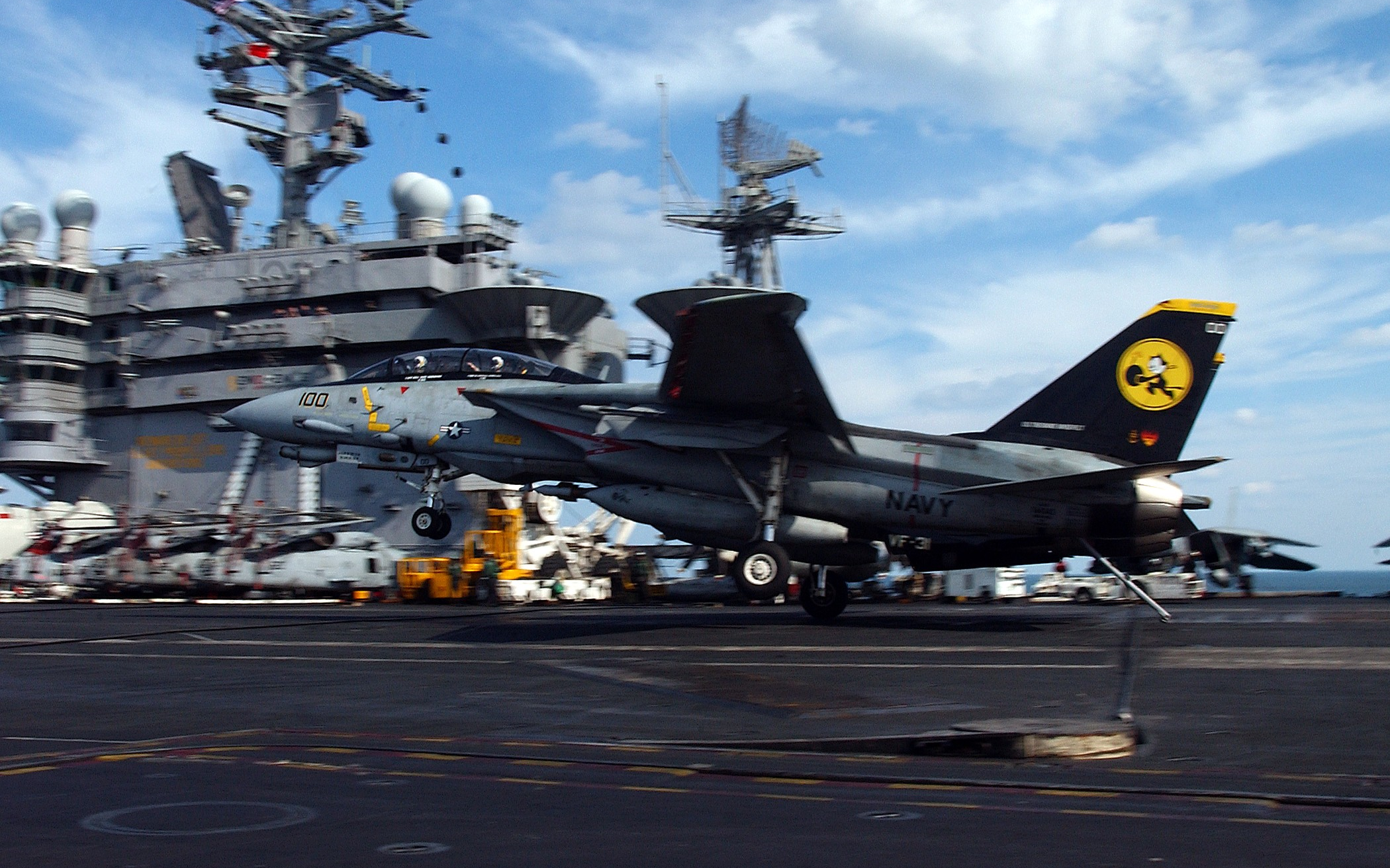 f18模拟起降2f14雄猫着舰