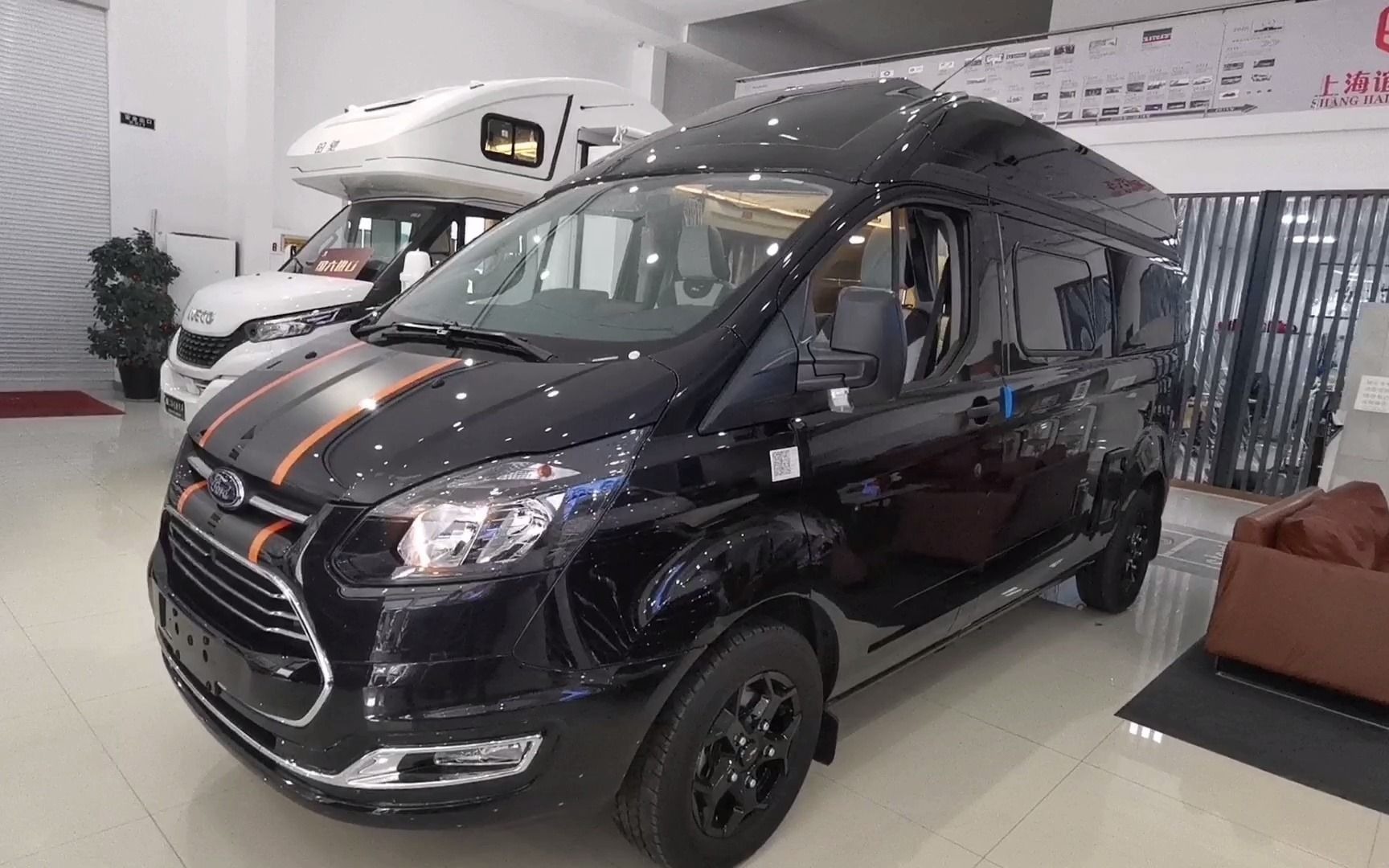 瑞弗启界r500福特新全顺房车,商务,旅行一车搞定