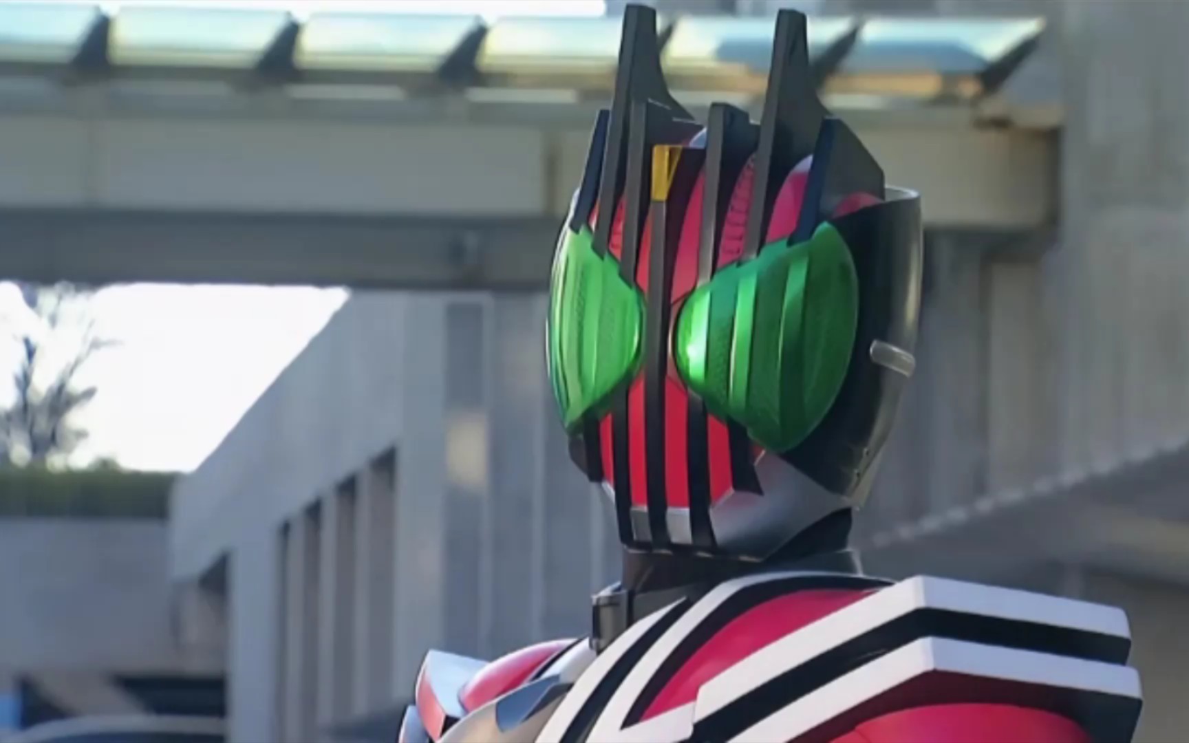 世界的破坏者,路过的假面骑士