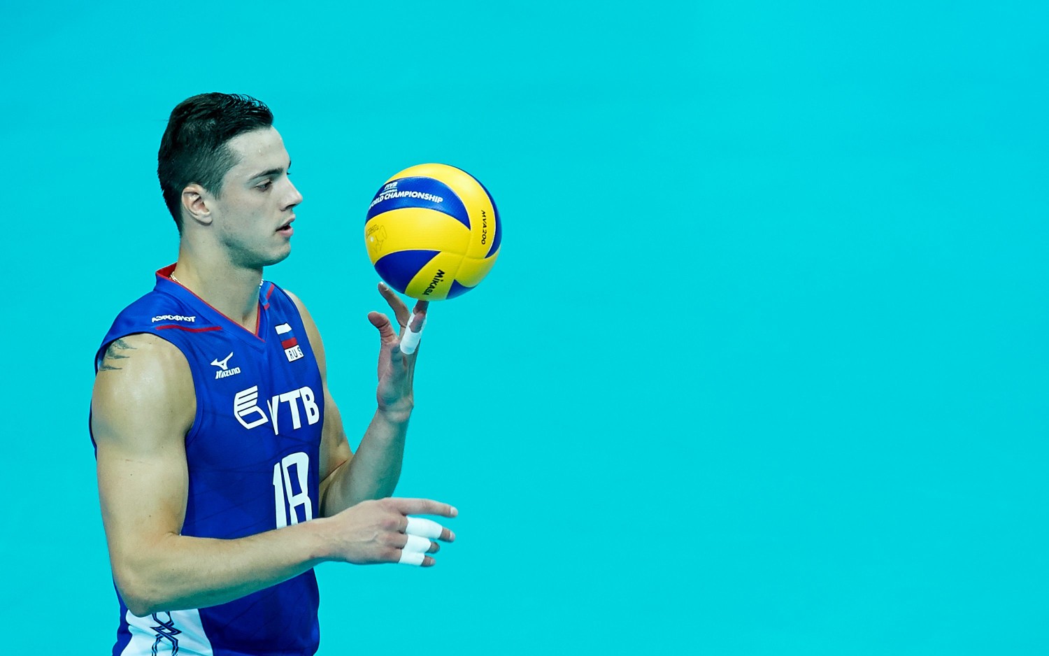 俄罗斯男排接应pavelmoroz