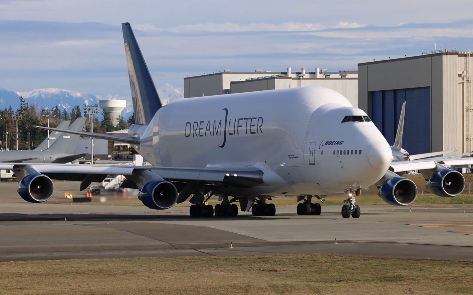 波音747lcf(前国航b-2464)埃弗雷特起飞 2023.3.10