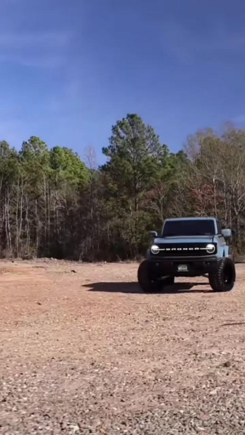 福特烈马bronco ,男人的梦想座驾,属于你的硬派越野