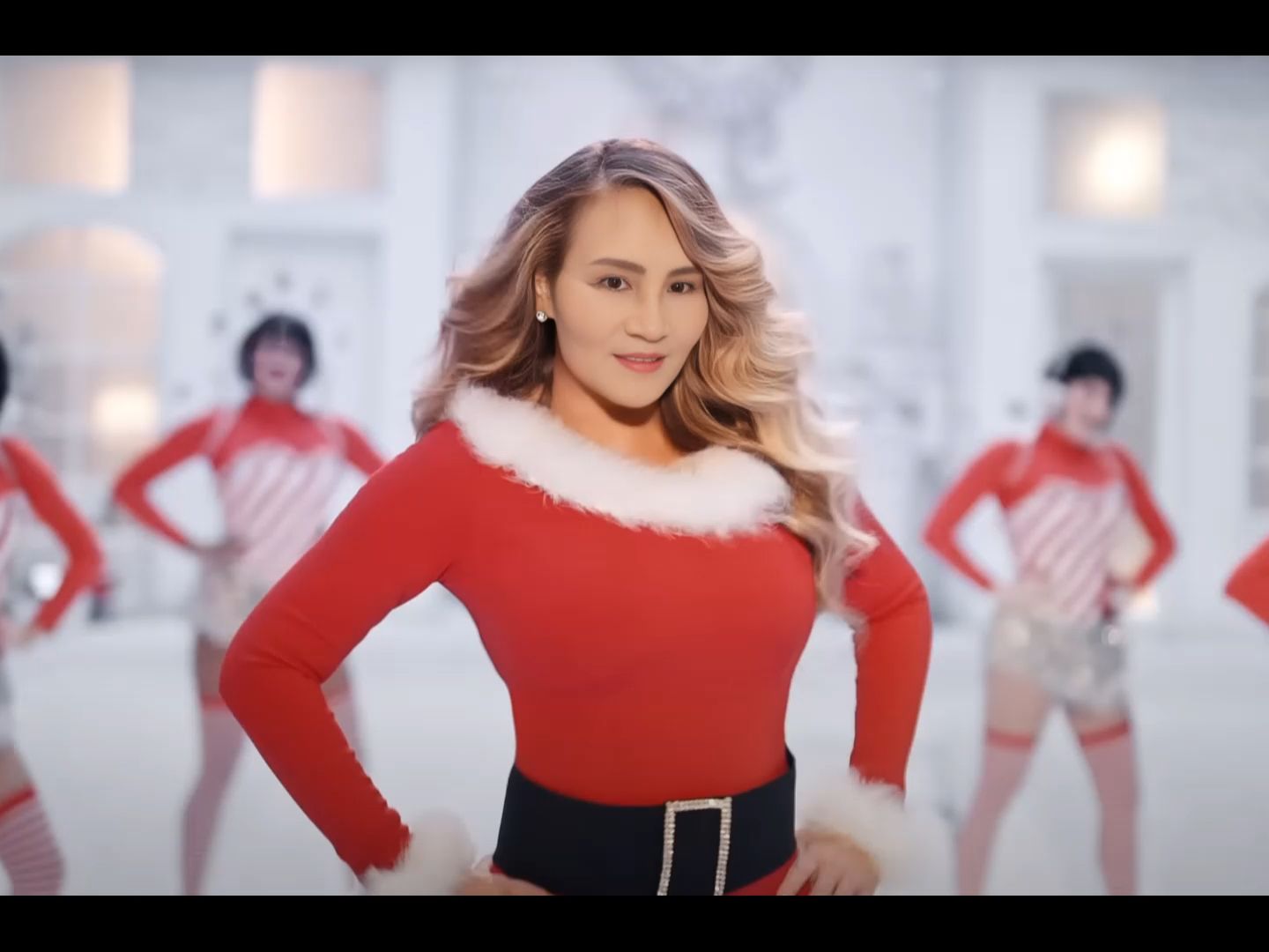 [图]【完颜慧德 AI翻唱】Mariah Carey - All I Want For Christmas Is You