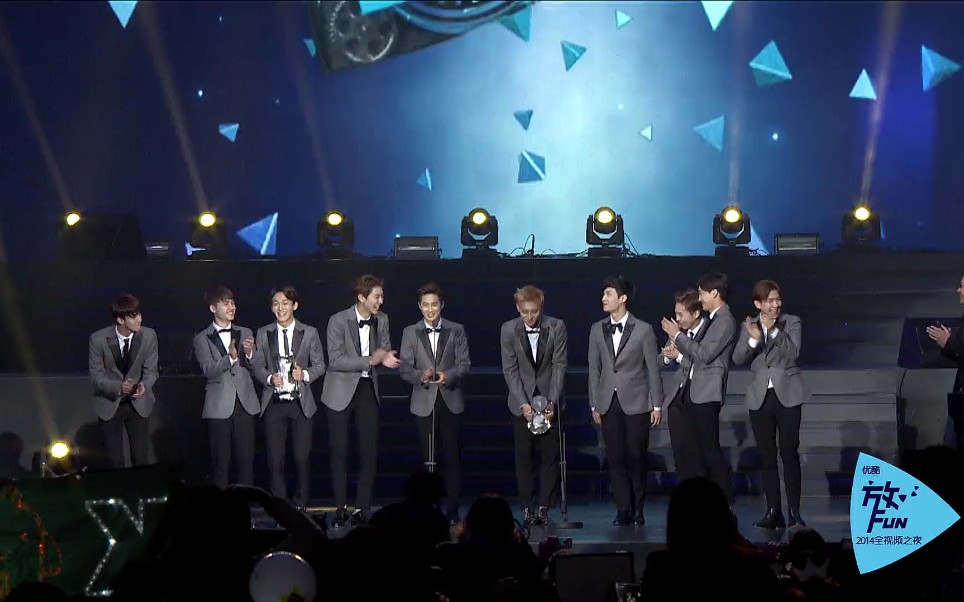 [图]【EXO】经典回顾:2014优酷全视频之夜Full Cut(150116)