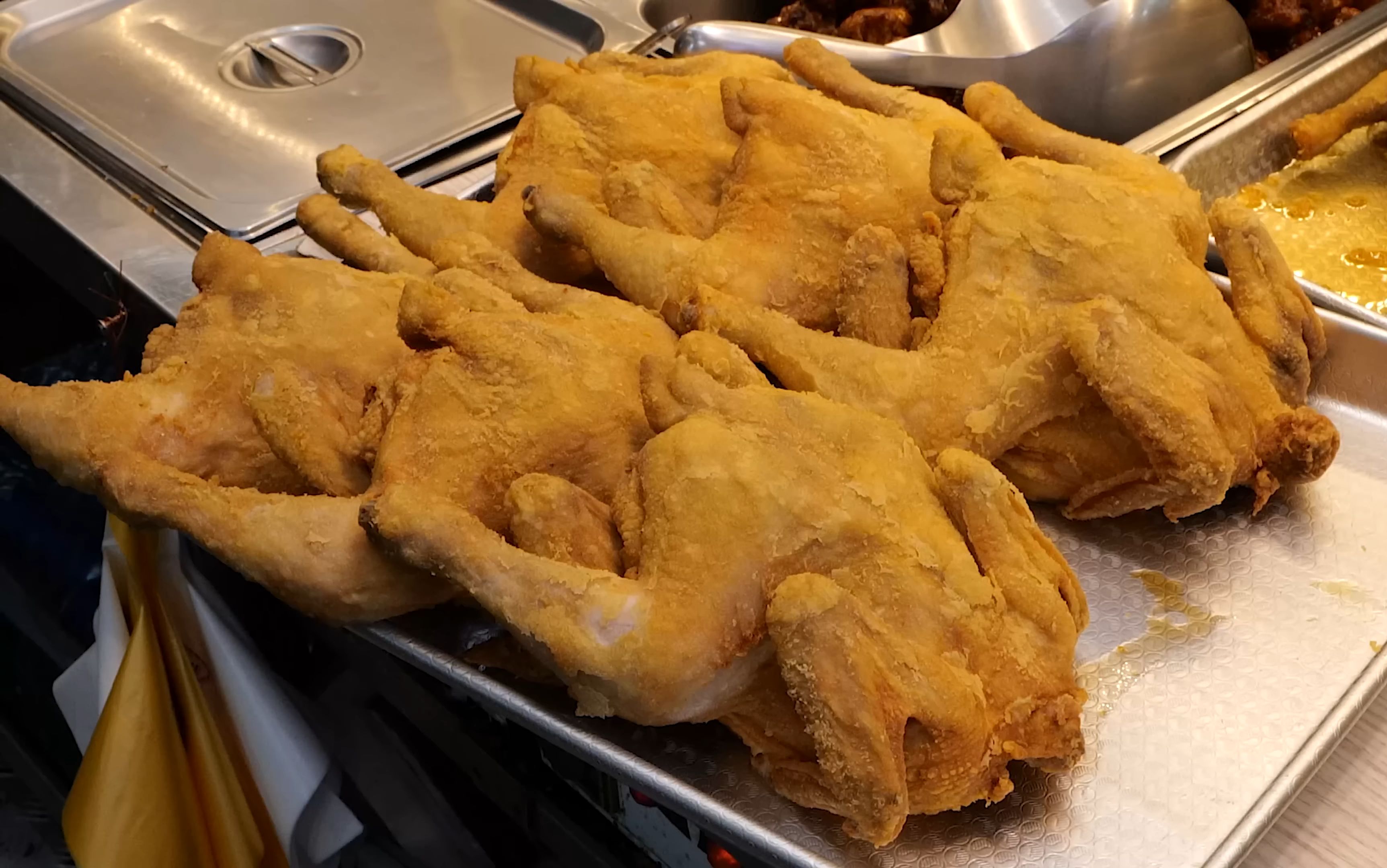 韩国街头美食:韩式糖醋炸鸡,生意火爆,深受顾客们喜爱