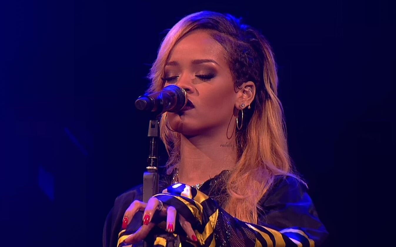 [图]超清4.4G - What Now & Stay & Diamonds - 日日Rihanna Live T in the Park 2013