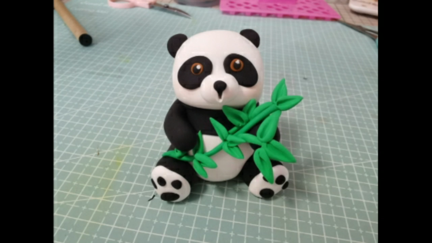 活动  【超轻粘土】可爱的小熊猫