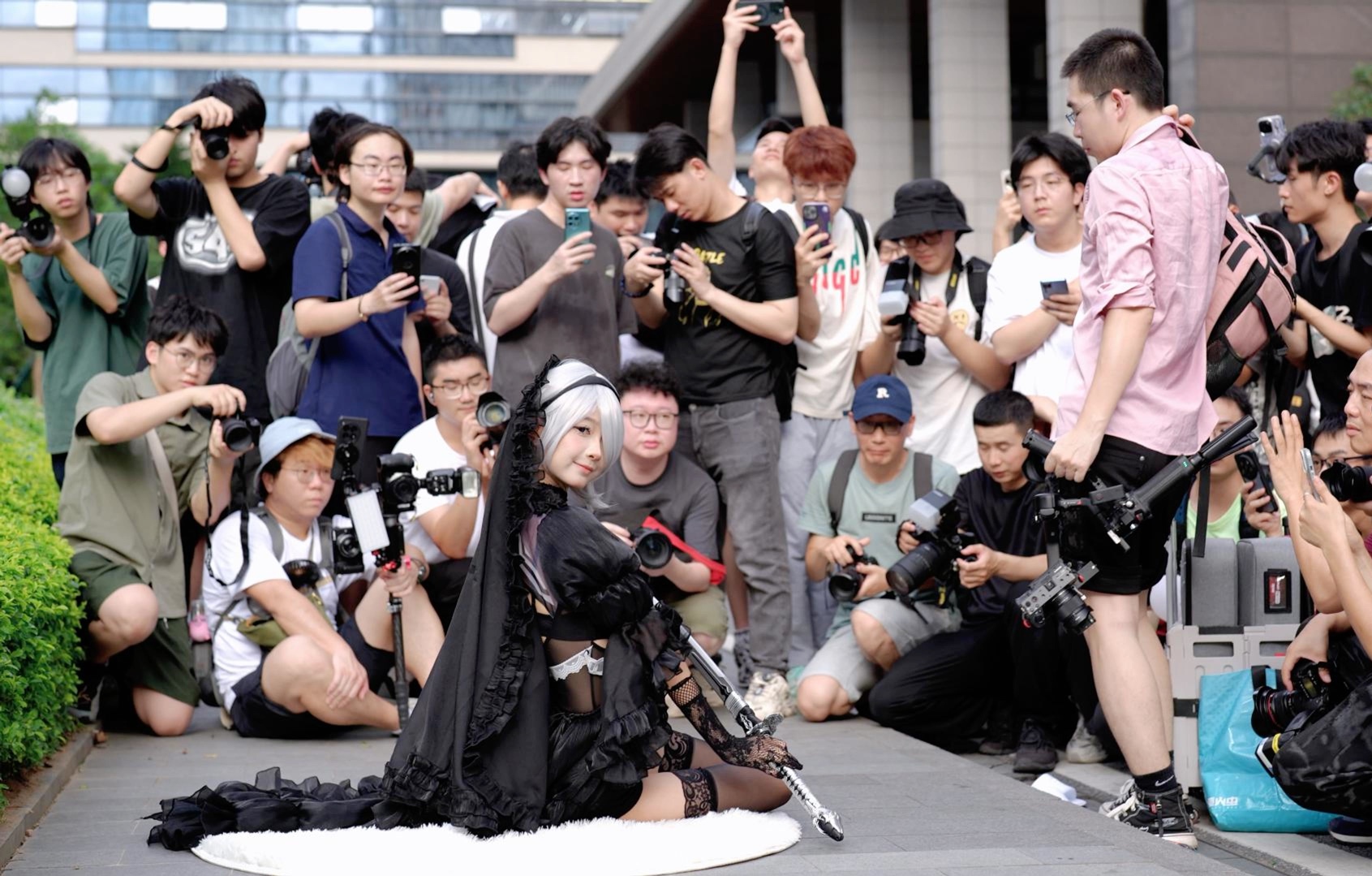 【姜姜几的摄影活动日常】2024年7月广州萤火虫漫展外场-2b花嫁