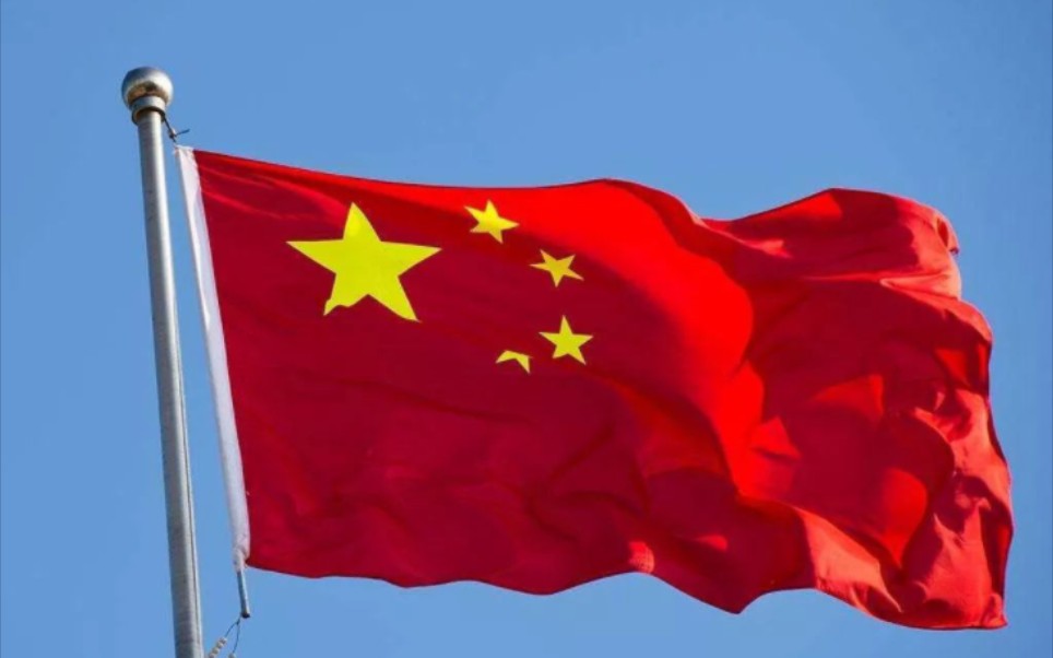 红旗飘飘我的家乡