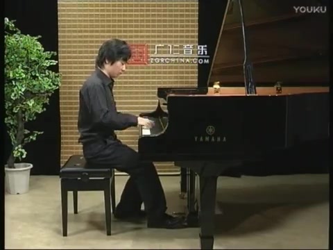 [图]青年钢琴大师沈文裕独奏改编版《黄河协奏曲》