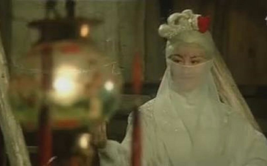 [图]长城张鑫炎《白发魔女传》1980鲍起静版剪辑