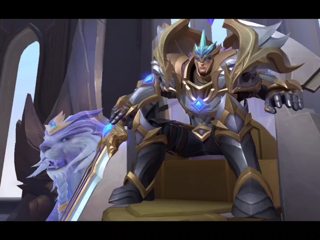 说到神王皮肤.你会先想到那个英雄_英雄联盟手游