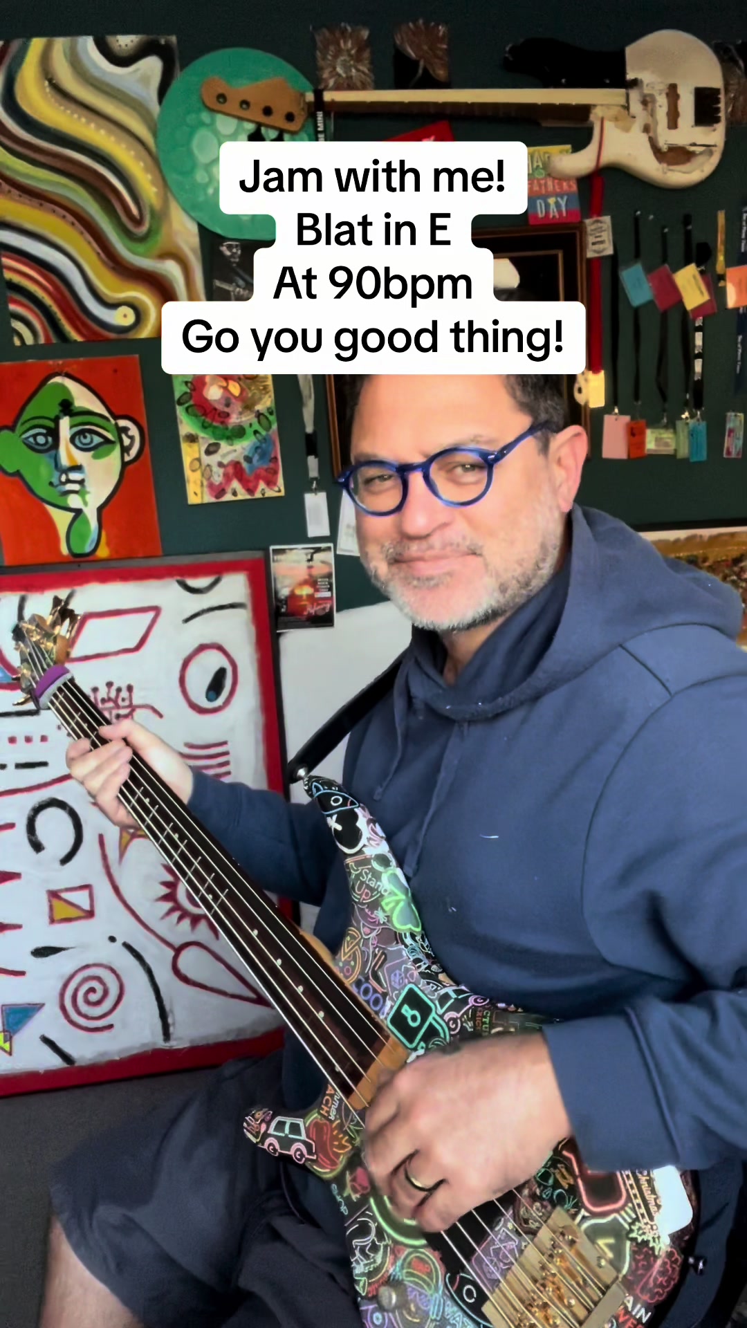 短裤 #newmusic #低音 #贝斯手 #低音吉他 #basstok #duetthash