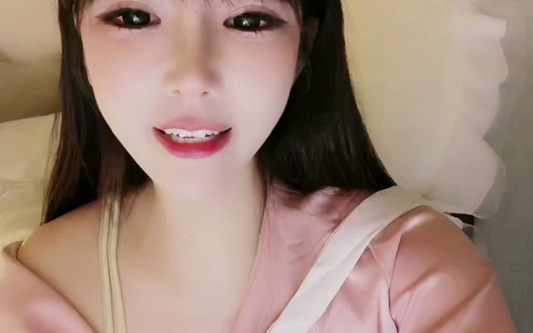 妮好甜_230302_014009 性感身材 内衣 抹胸