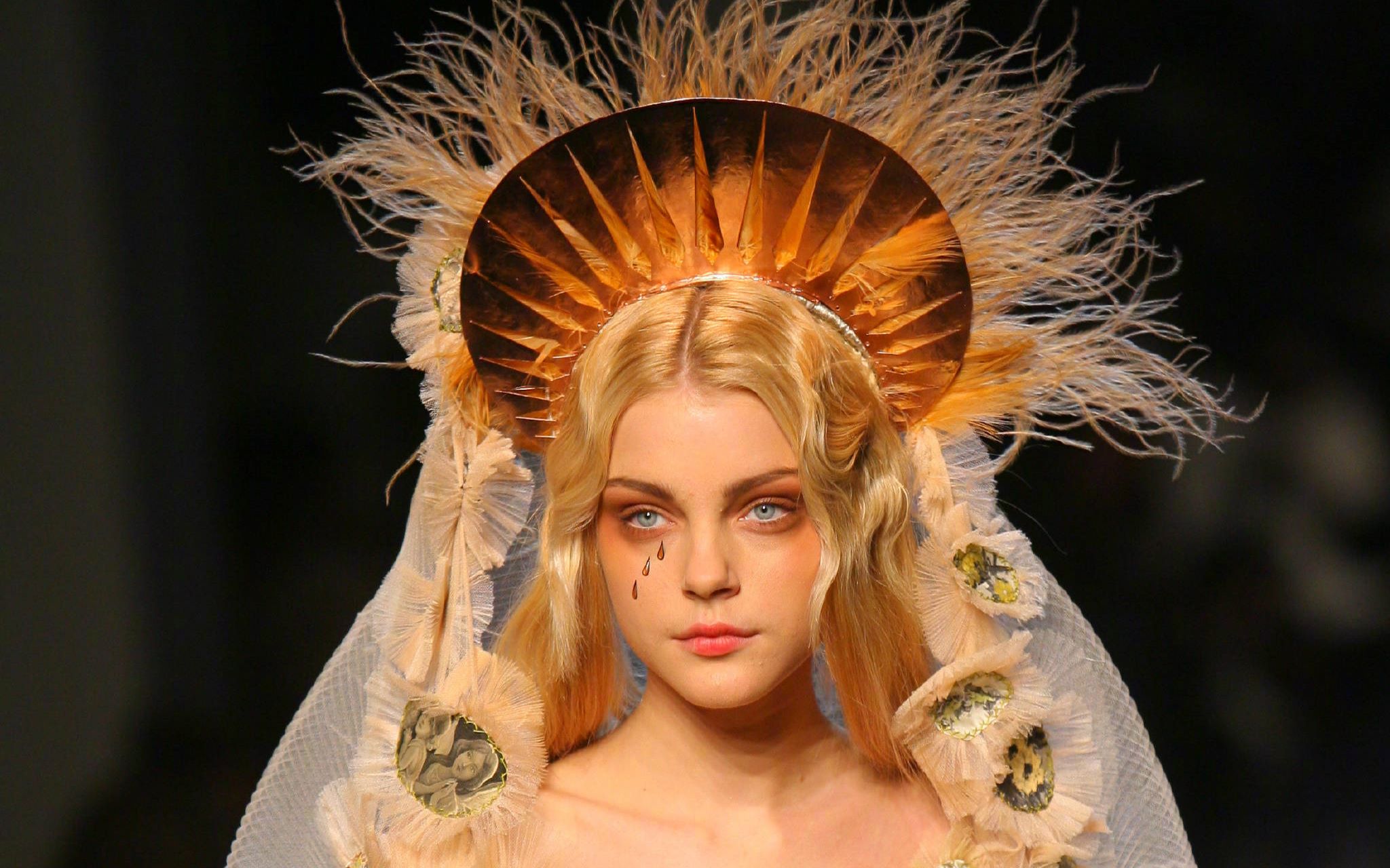 [图]Jean Paul Gaultier Haute Couture Spring Summer 2007