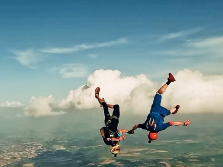 这次极限挑战让我更加自信,生活就是要不断尝试,不断突破自己