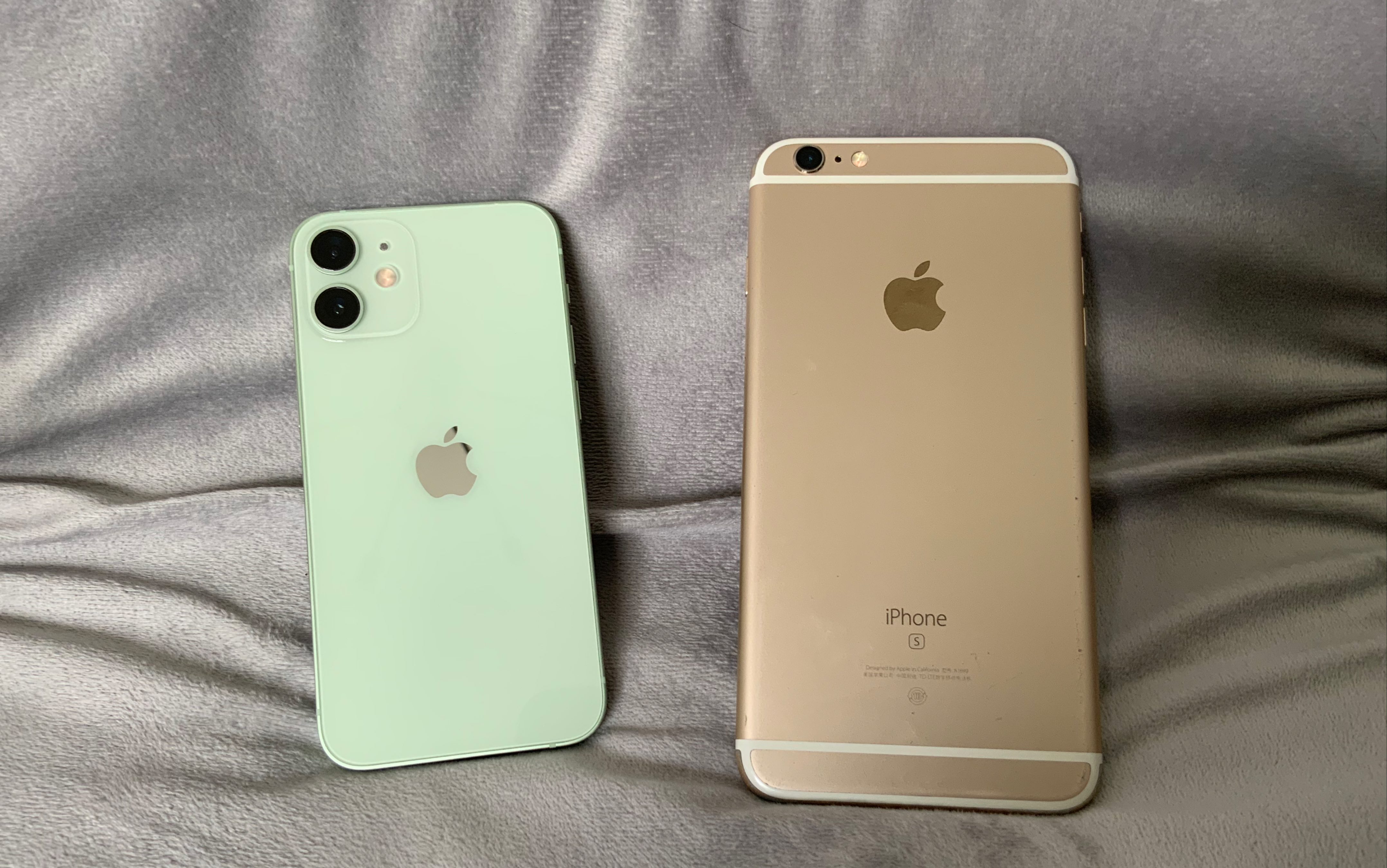 iphone 12 mini 綠色開箱 || 普普通通拆快遞非評測_嗶哩嗶哩_bili