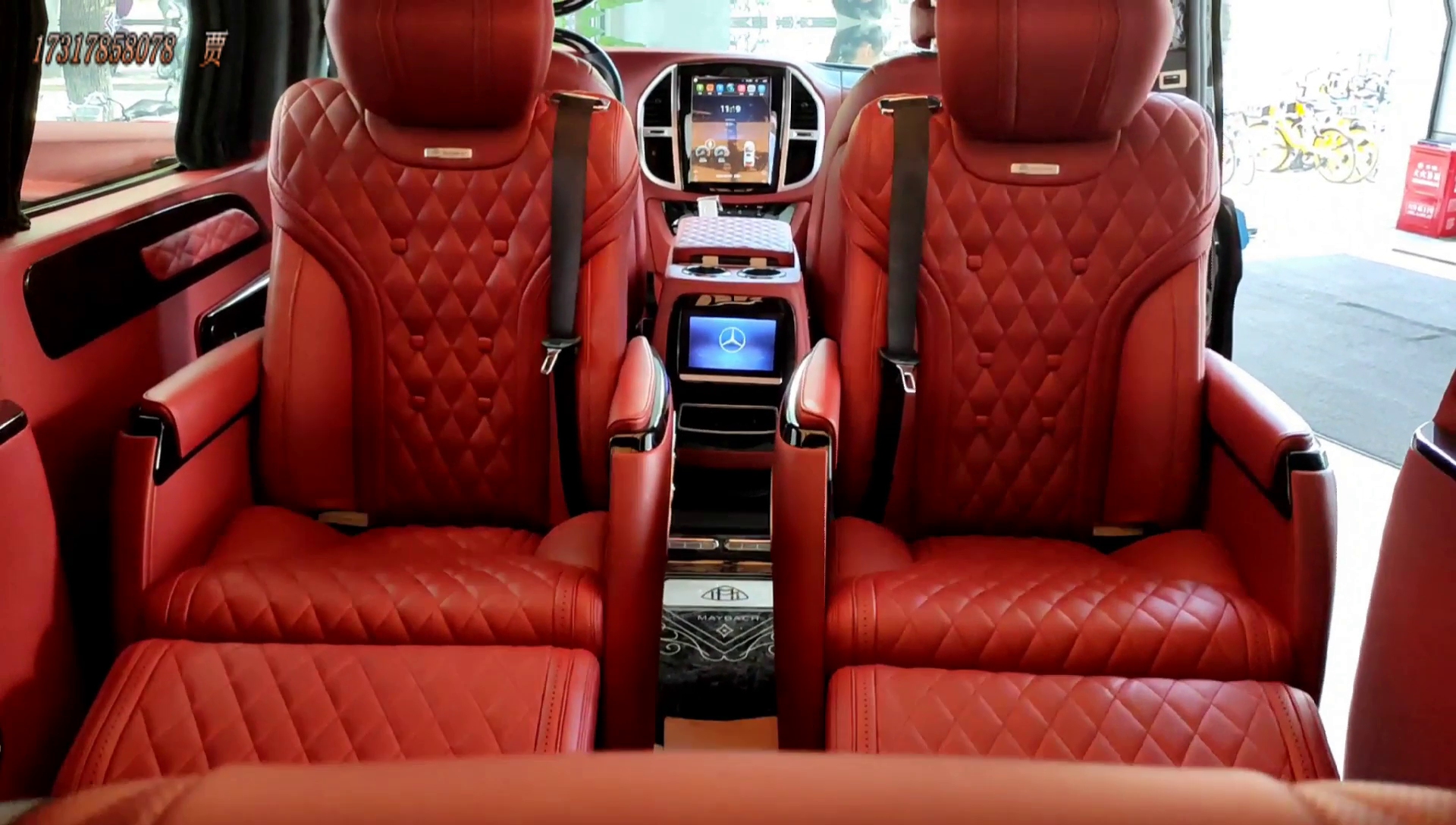 奔驰平顶红内威霆 迈巴赫内饰_哔哩哔哩_bilibili