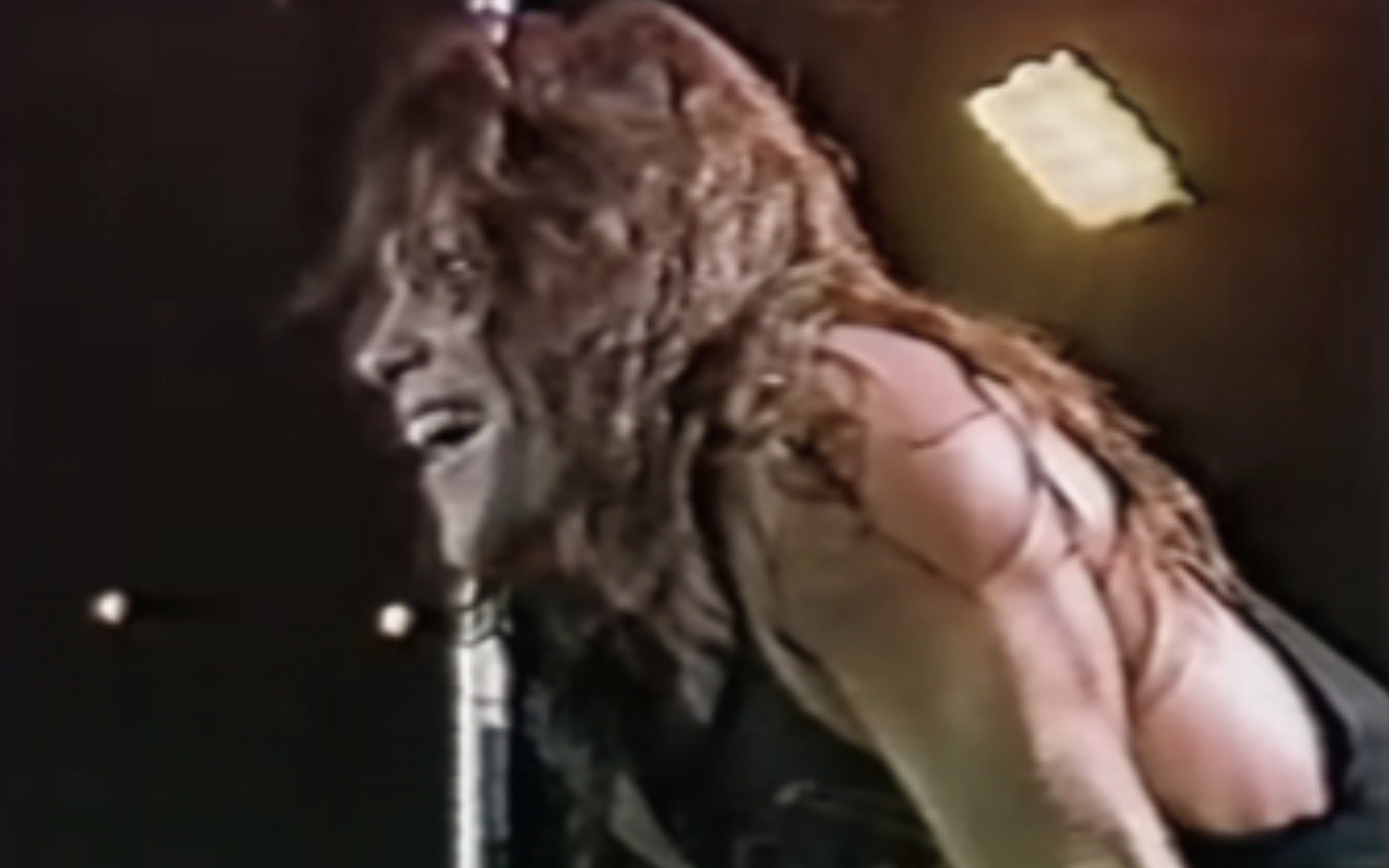 [图]Bon Jovi - You Give Love A Bad Name (Live at Landover 1989)