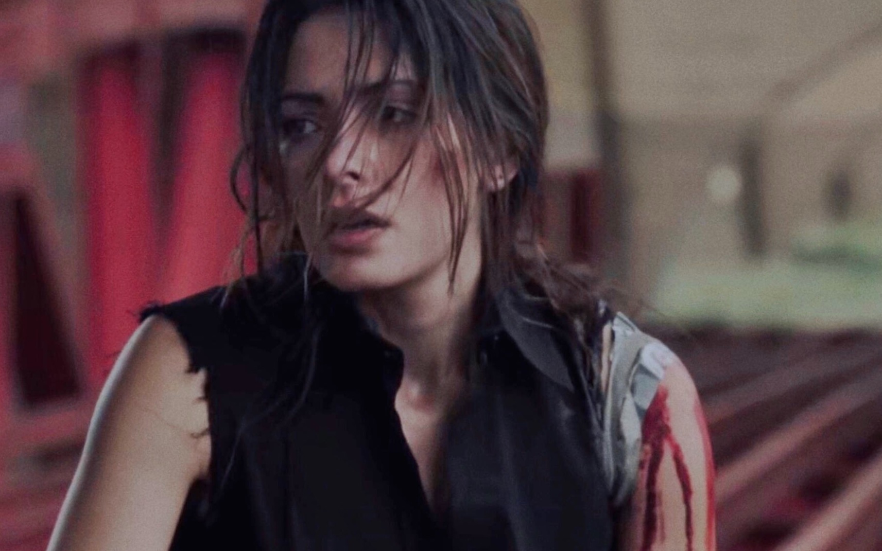 疑犯追踪poi救命这个战损锤好帅63