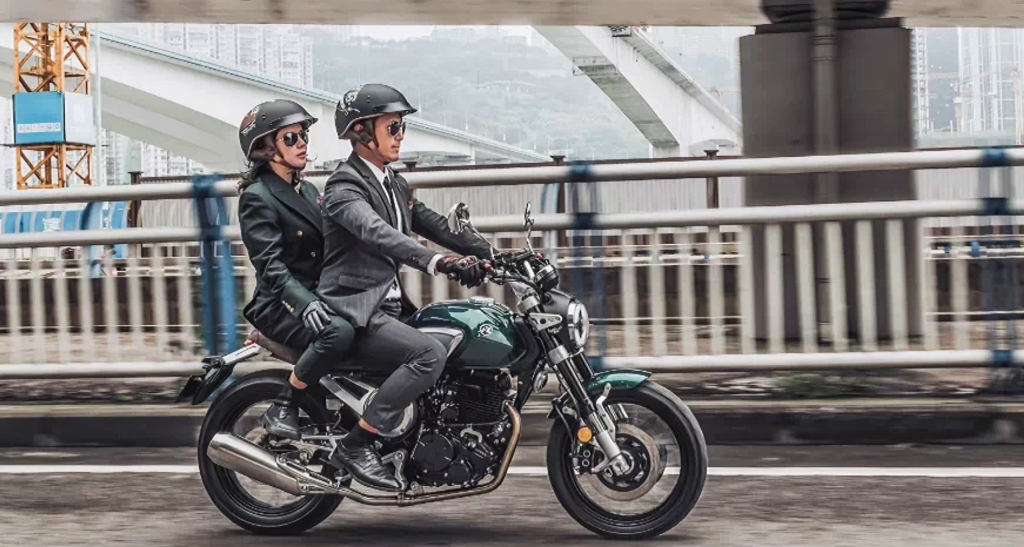 1.3万起售,嘉陵复古250正式上市