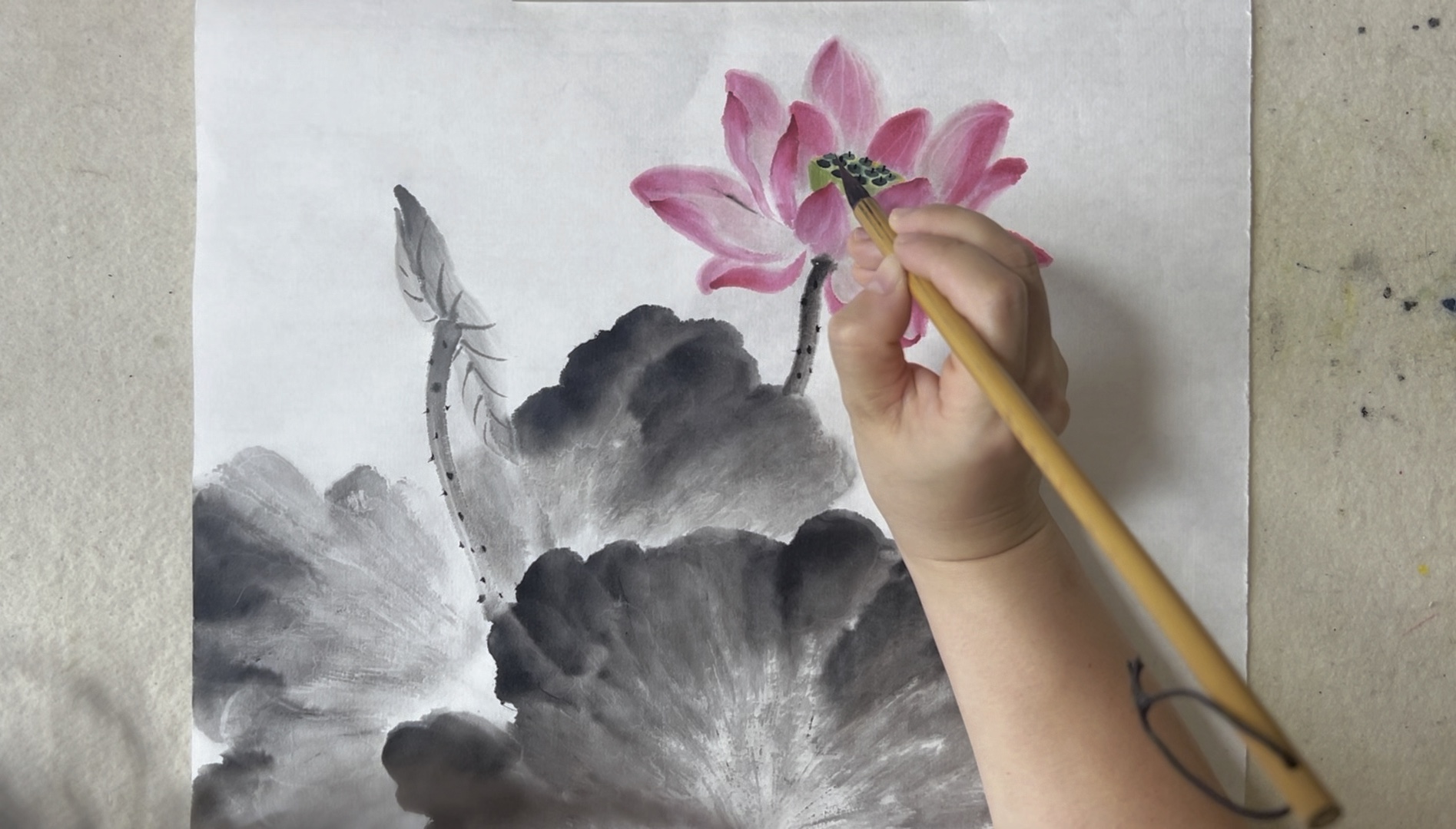 写意荷花的画法