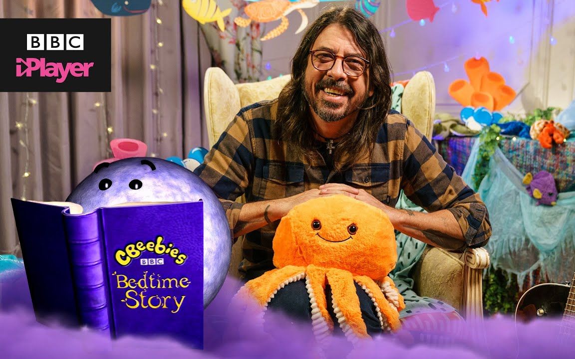 [图]Dave Grohl 读睡前故事 《Octopus's Garden》| CBeebies Bedtime Story