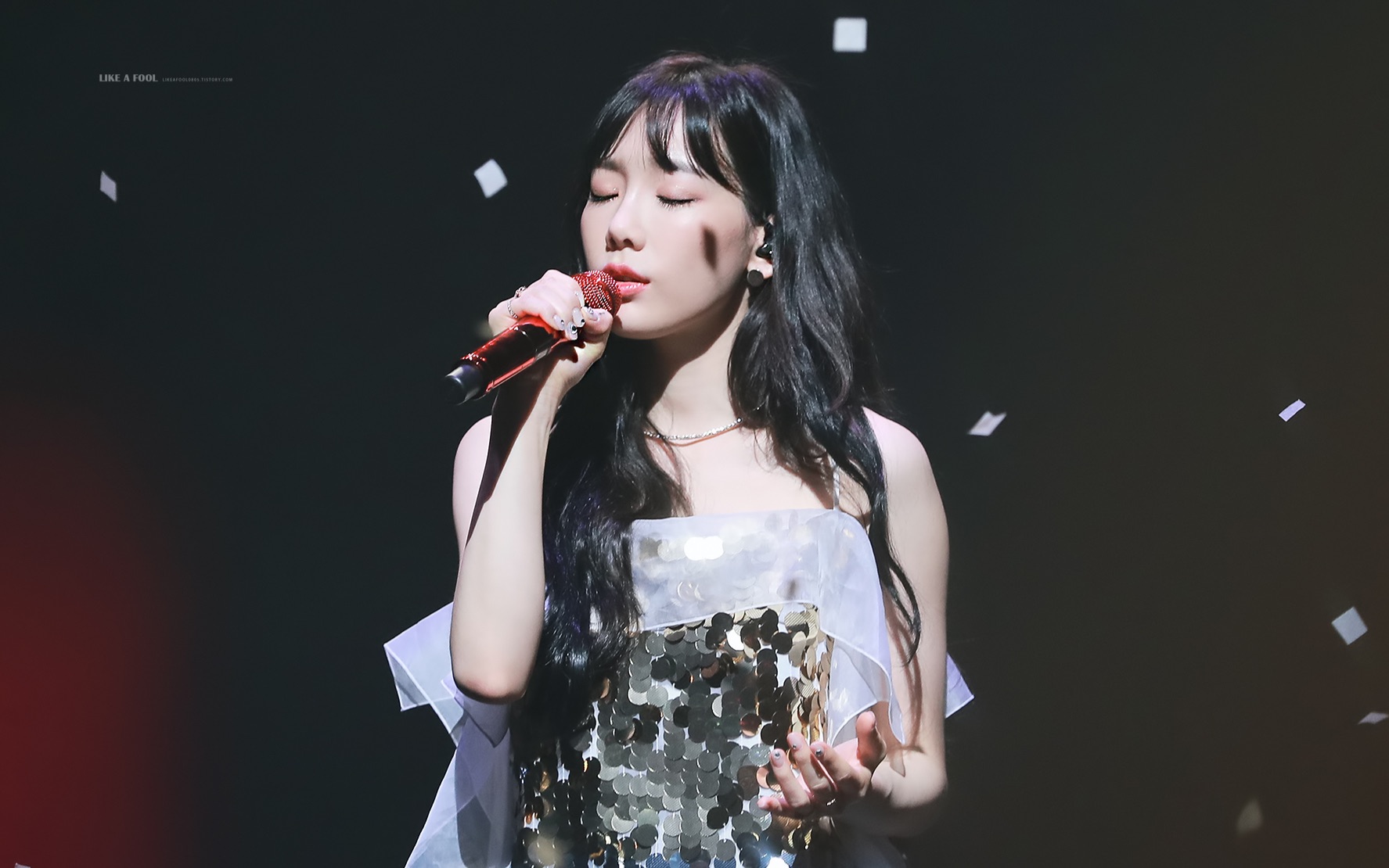 金泰妍圣诞演唱会高品质饭拍合辑