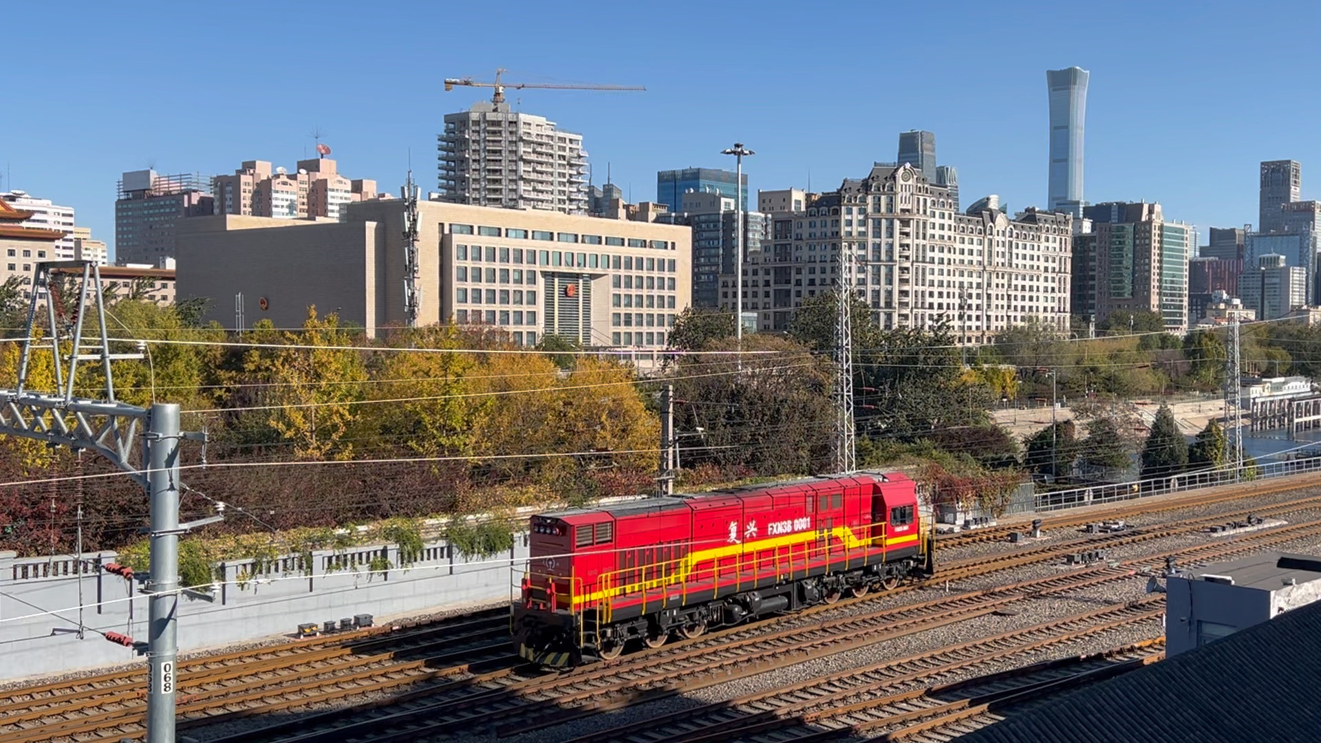 fxn3b0001出北京站