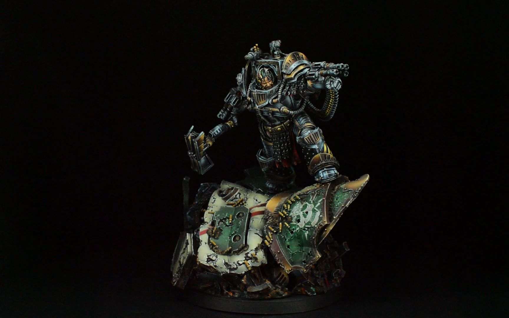 战锤荷鲁斯之乱钢铁勇士基因原体佩图拉博