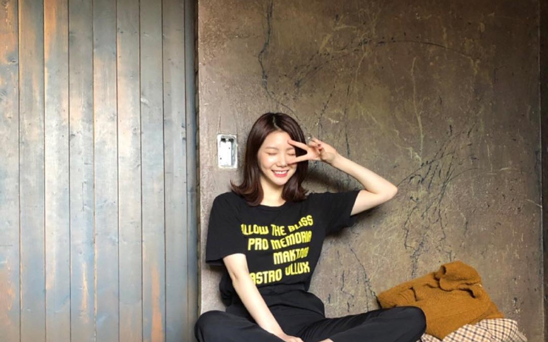 李佳恩20181006ins更新视频一则