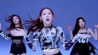 Tải video: ITZY《WANNABE》舞蹈版，抖肩舞实名好看