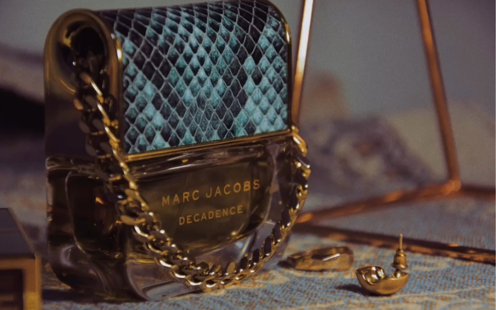 [图]最上头的高颜值香—Marc Jacobs Decadence 奢靡之光