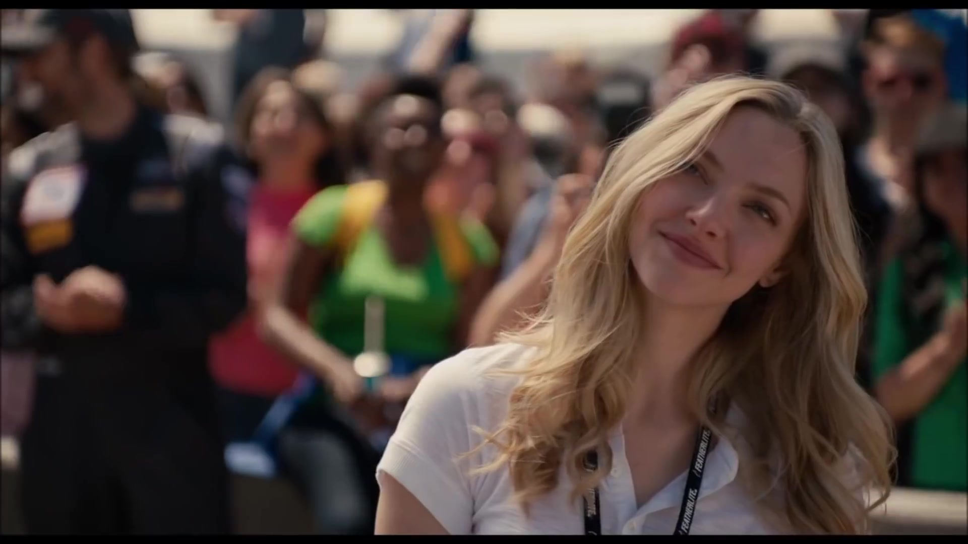 超萌黄金猎犬视角【我在雨中等你】hd中文正式电影预告