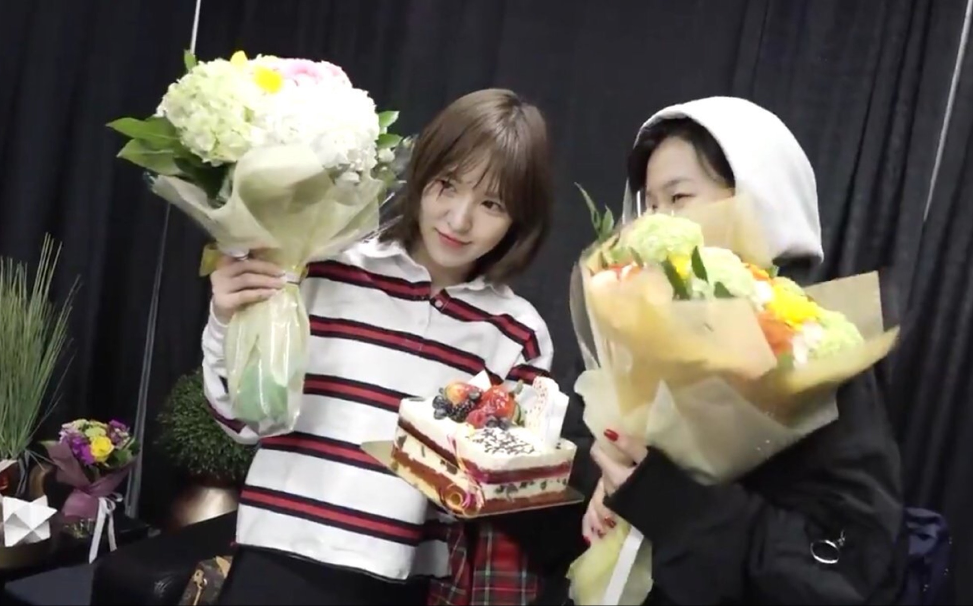 red velvet 2019 成员生日相关视频——190905 joy 生日party_哔哩