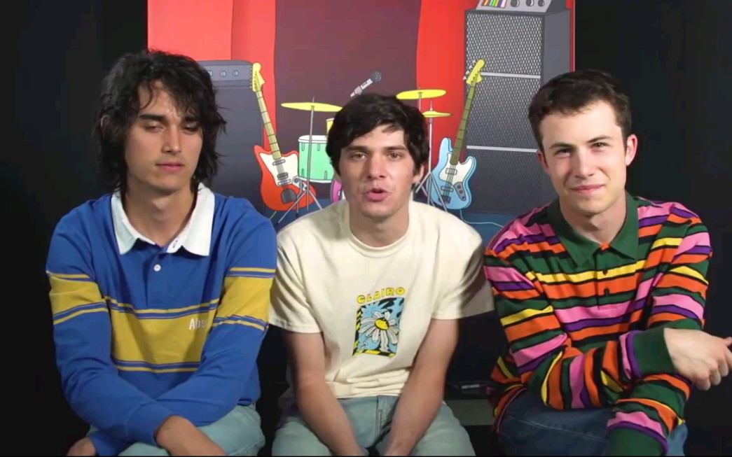 【wallows】no one will let wallows in the club!