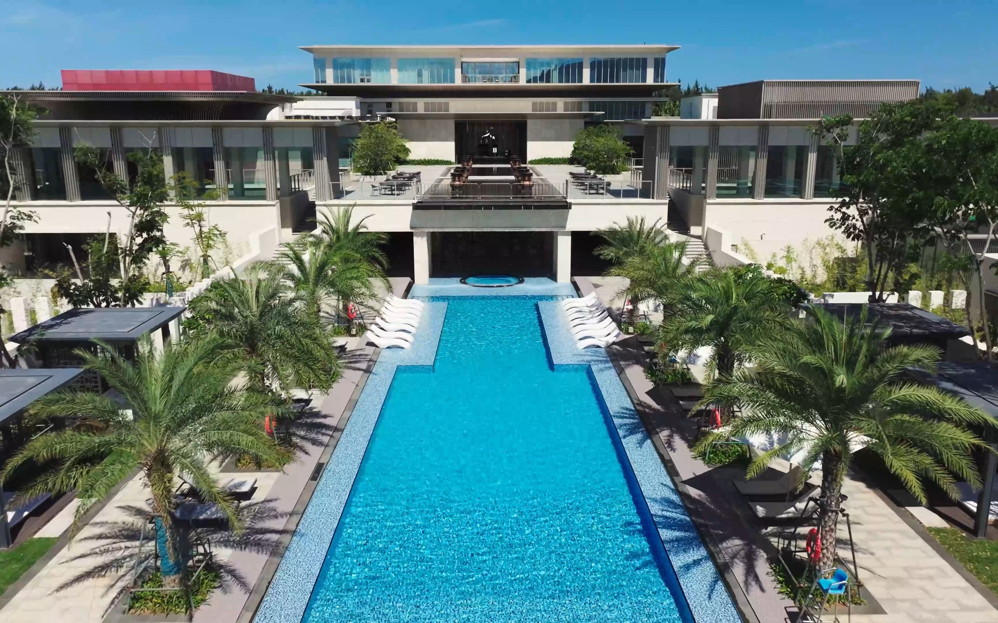 三亚海棠湾茅台度假村,邀请大家一起"躺下来,聆听满院海风律动"