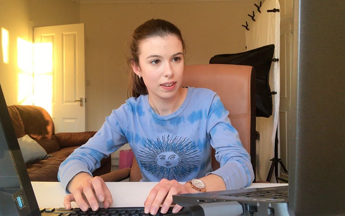 【paigey|机翻中英字幕】忙碌的一天wfh|精算师volog - 我的第一个