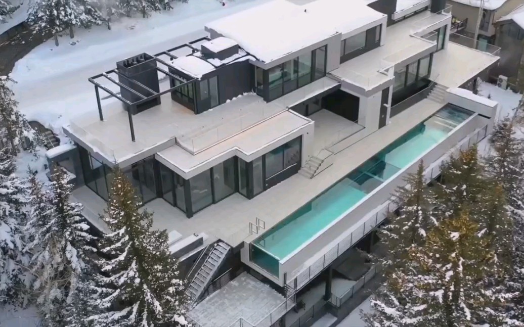雪山泳池别墅美的让人惊叹!