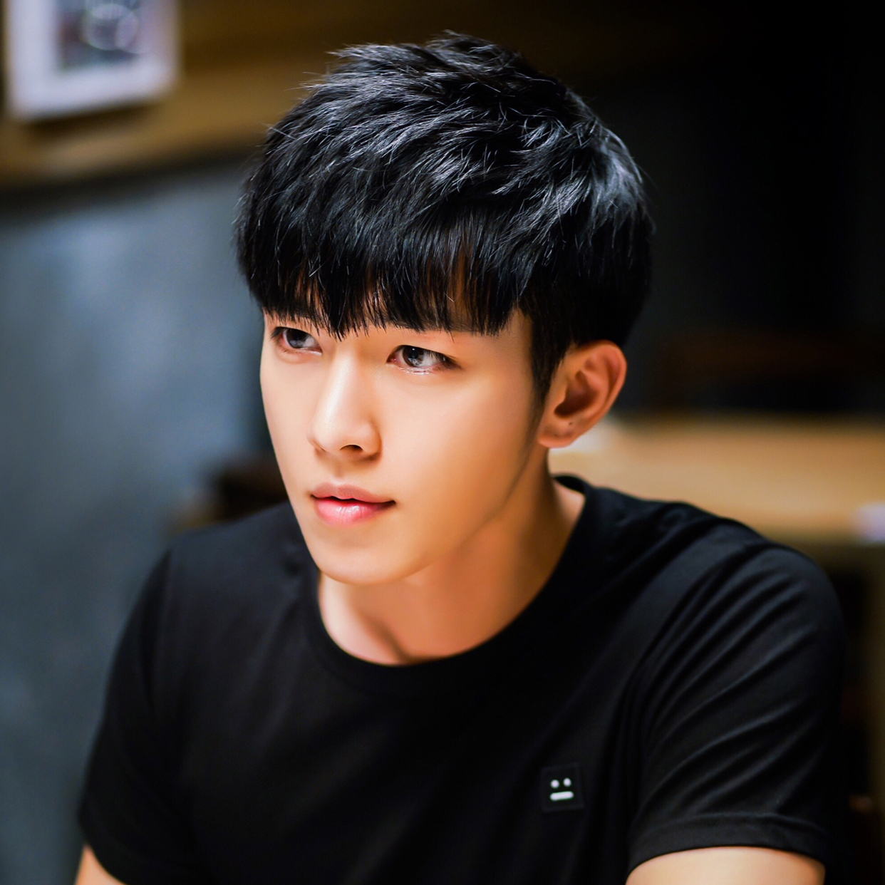 鬼纶版恋爱视角