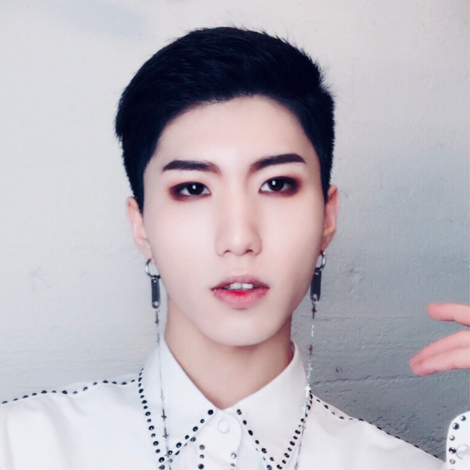 搞笑 2017-07-21 18:35 硬币 收藏 千户长生发消息 微博:benny董子初