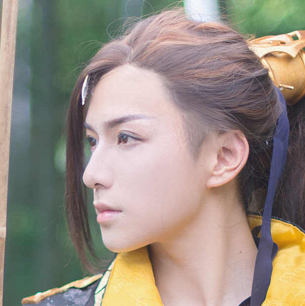 脑洞使者伊闪闪