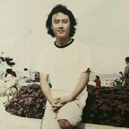 丁丁爱搞机