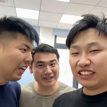 在下铺的小度