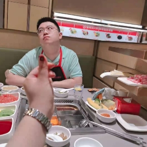 小熊说机
