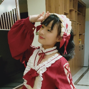 平芜春山呀